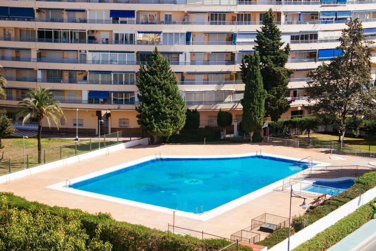 Apartamento Maranon Apartment Torre Del Mar Bagian luar foto