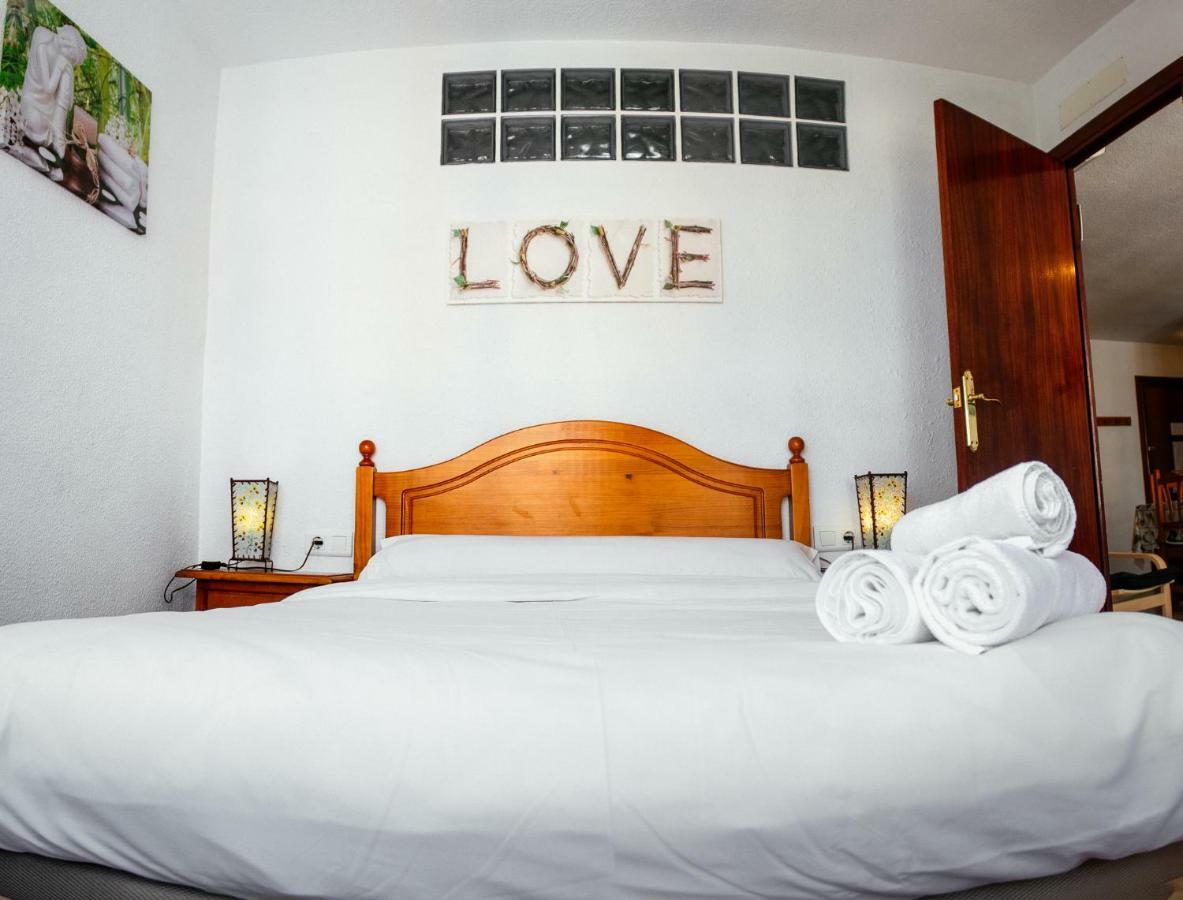 Apartamento Maranon Apartment Torre Del Mar Ruang foto
